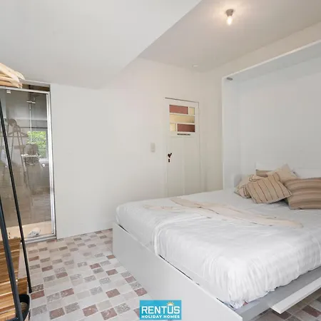 Sandsfoot - Authentic Fisherman's In